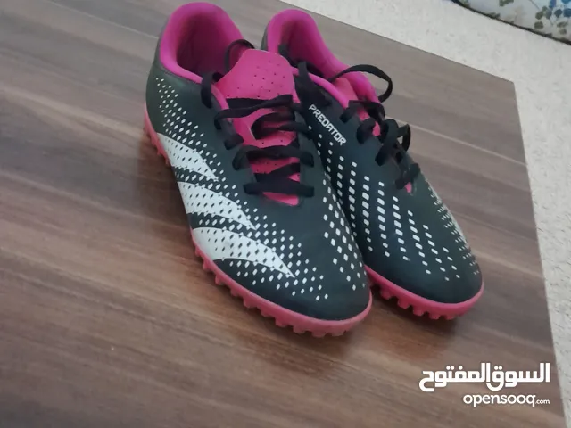38.5 Sport Shoes in Tripoli