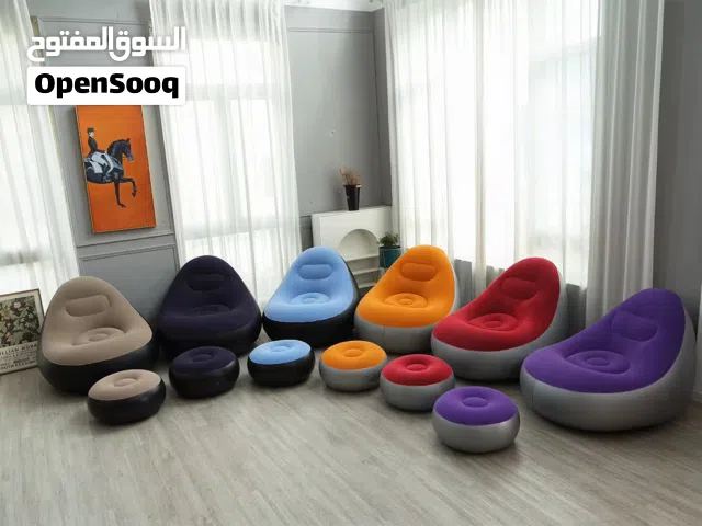اريكا نفخ مع مسند قدم