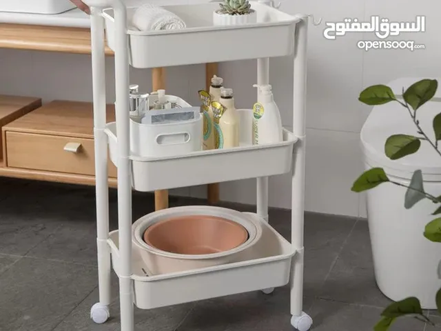 ترولي بلاستيك مع عجلات،