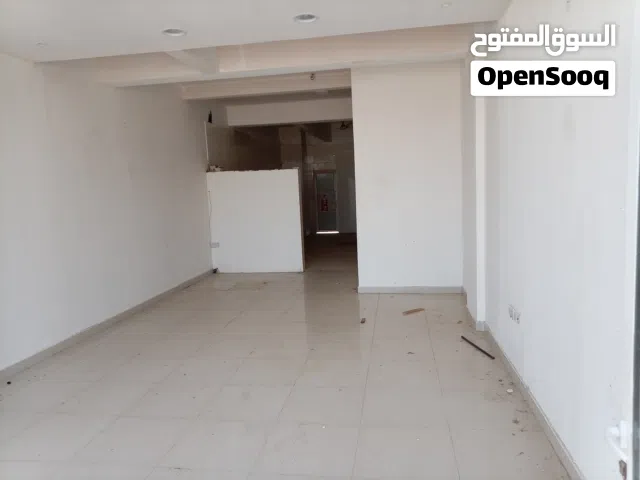 محلات تجاريه ومخازن للايجار في المعبيله الجنوبيه قريبه عرب سويت Shops and stores for rent in South M
