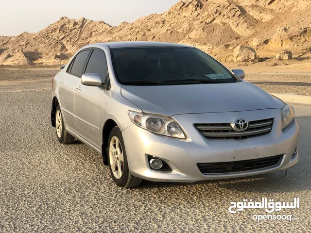 تويوتا كورولا 1.6L 2009 خليجي سيارة في قمة النظافة وجاهزه للتسجيل