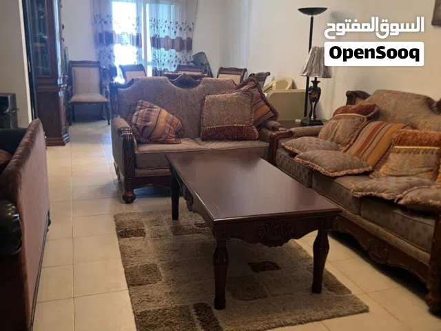 شقه للبيع شارع الاردن بجانب دائره الافتاء