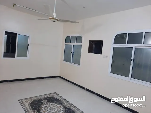 100 m2 3 Bedrooms Apartments for Rent in Aden Other