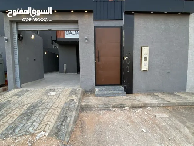 265 m2 4 Bedrooms Villa for Rent in Al Riyadh Ar Rimal