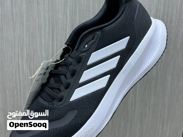 حذاء Adidas أصلي اسود وكالة