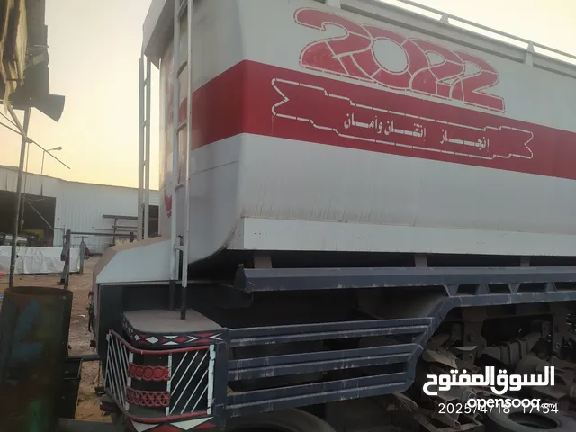 مقطورة خزان وقود 3محاور