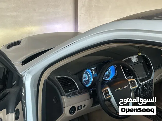 2013 كرايسلر 300 300S v8