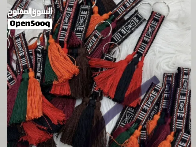تتوفر اجمل الميداليات البدويه