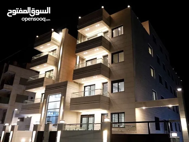 شقة فخمة طابق اخير + مع روف