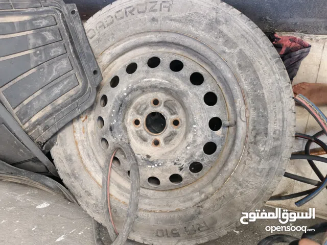 رنكات حديد حجم 15 .. تخم كامل مع اطارات نص عمر