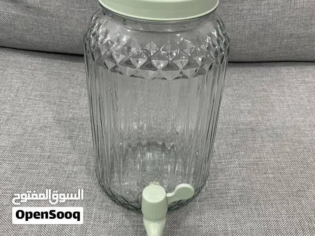 4 Liters Glass Jar Almost New for Sale for Traveling Purposes