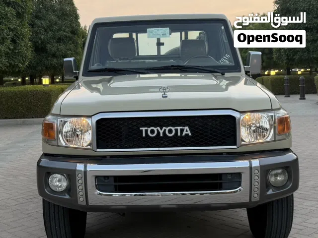 Used Toyota Land Cruiser in Al Batinah