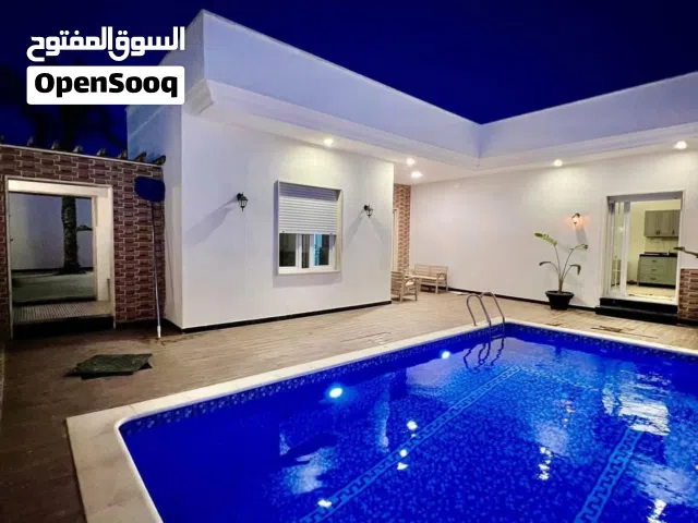 3 Bedrooms Chalet for Rent in Tripoli Ain Zara