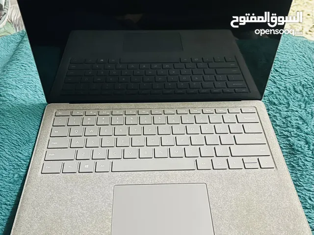 Surface laptop 2 i7-8TH