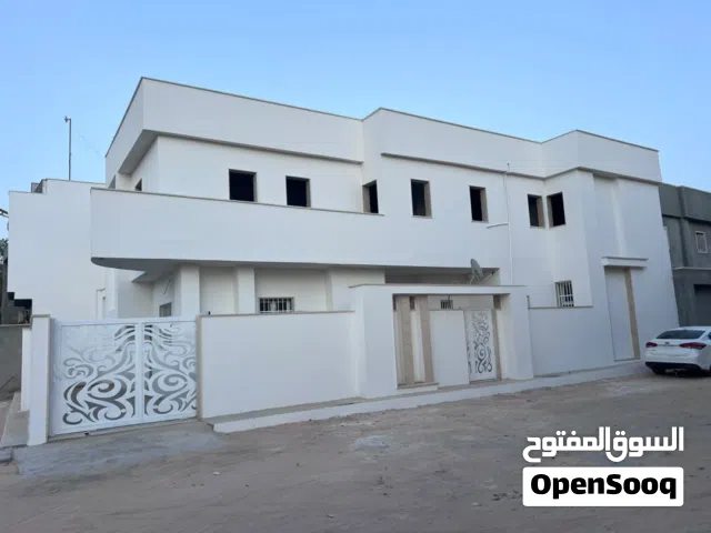 420 m2 More than 6 bedrooms Villa for Sale in Tripoli Al-Karuba