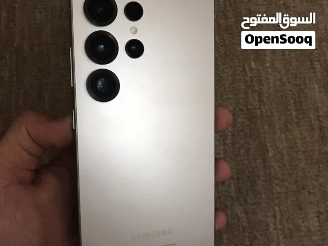 S25 ultra استعمال قريب شهر ونص استعمال نظيف نظيف ساوم فالقدو ومنختلفوش