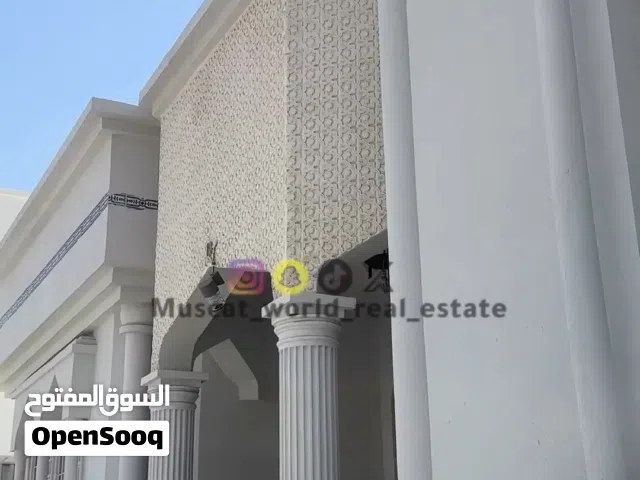 250 m2 4 Bedrooms Villa for Sale in Muscat Al Khoud