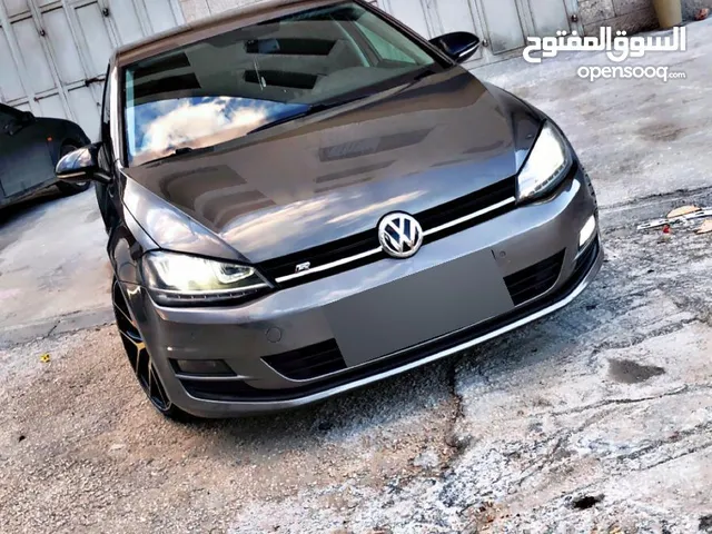جولف 2014 للبيع