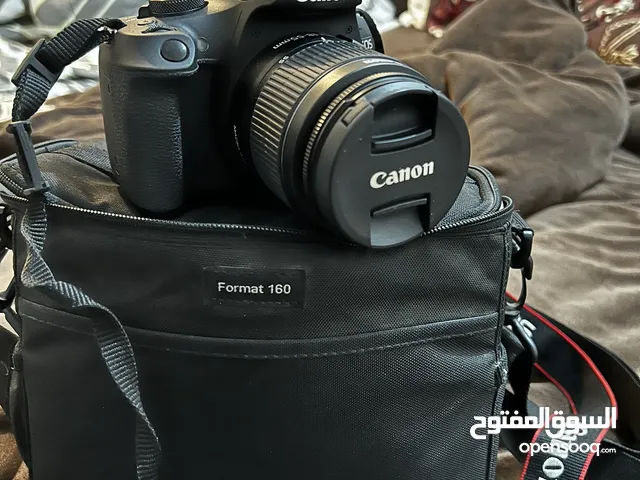 Canon camera EOS2000D
