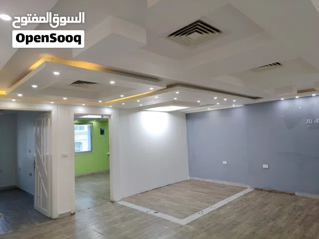 مكتب للايجار في جبل الحسين موقع مميز