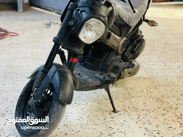 هوندا نافي