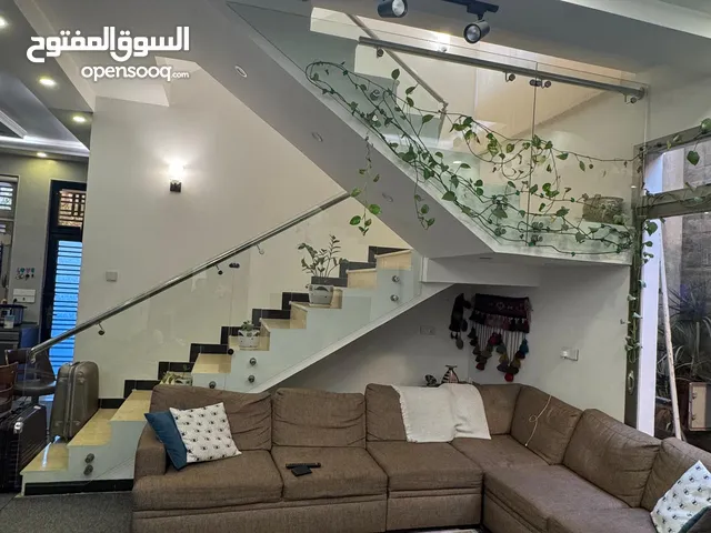 تم تخفيض السعر... دار سكنية حديثة مميزة في الجنينة