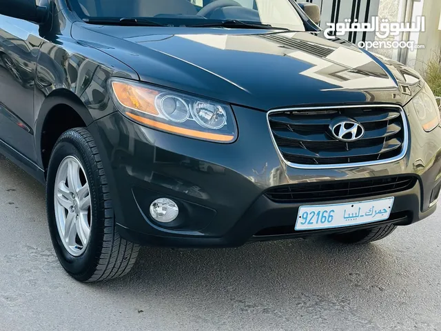 Used Hyundai Santa Fe in Tripoli