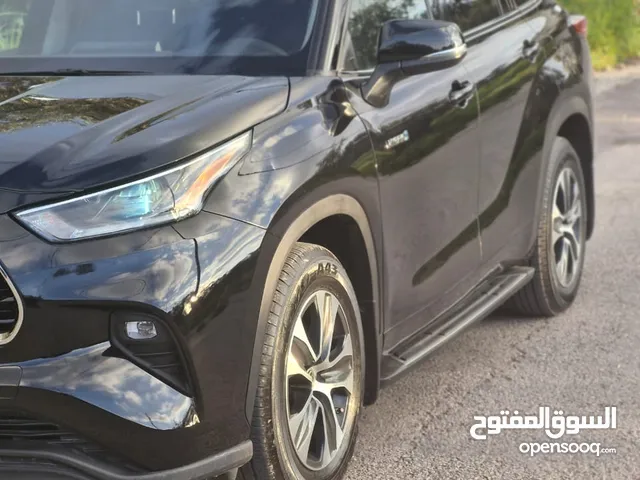 Used Toyota Highlander in Zarqa