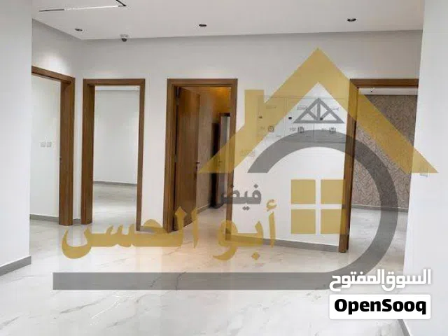 400 m2 More than 6 bedrooms Townhouse for Rent in Basra Jaza'ir