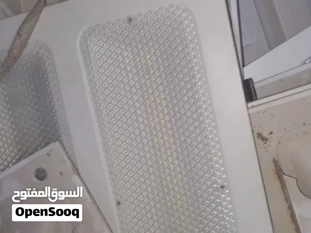 إنارة لد سقف مستعمله شغاله عدد 13 قطعة