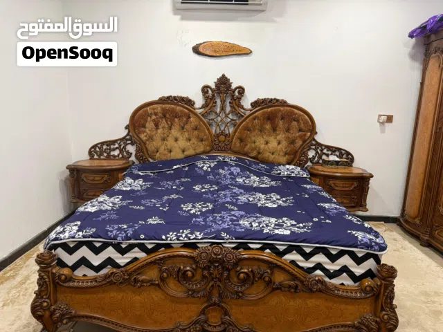 غرفة نوم ماليزية مستعملة نظيفة جدا