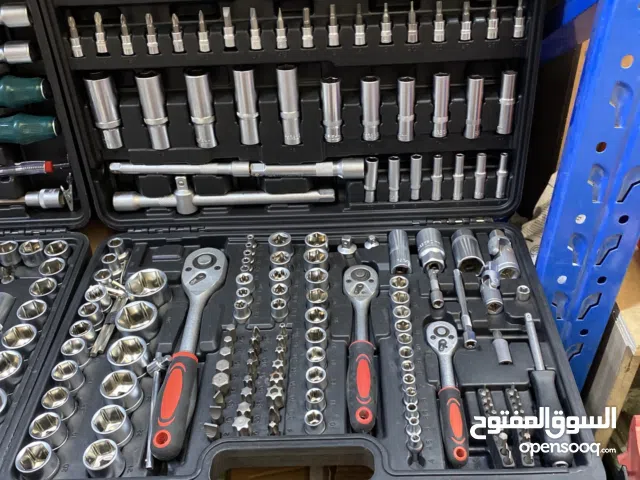Professional Socket Wrench and Hand Tool Set with Carry Case 171pc