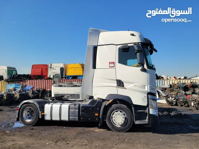 Renault truck 2016