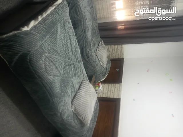 عفش بيت للبيع ضاحيه الياسمين