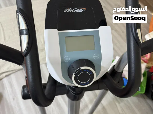 جهاز رياضي إليبتيكال LifeGear للبيع