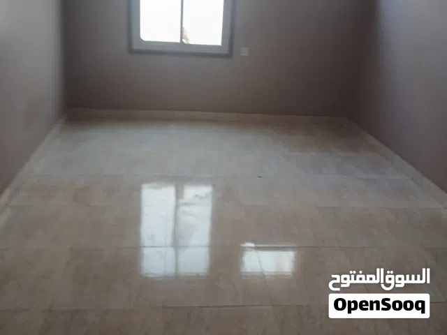 بيت مسلح للبيع وسط المدينة المطلوب  25000 ريال