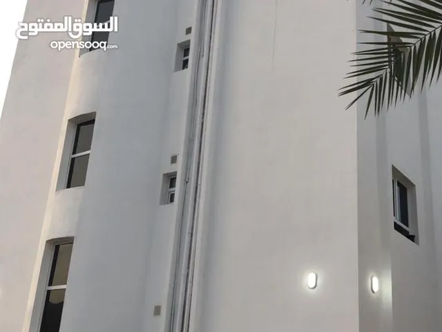 942 m2 3 Bedrooms Apartments for Rent in Muscat Wadi Al Kabir
