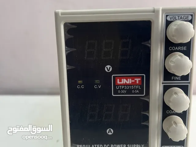 للبيع جهاز Power Supply من شركة UNI-T موديل UTP3315TFL - منظم تيار مستمر 0-30V و 0-5A -