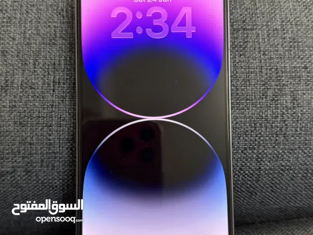 Iphone 14 pro 256 gb Excellent condition!! With 2 free new covers