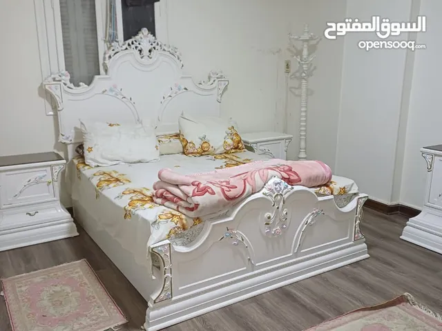 شقة مفروشة للايجار اليومي و الاسبوعي في مدينة نصر امام حديقة الورد قرب مول ستى ستارز من المالك مباشر
