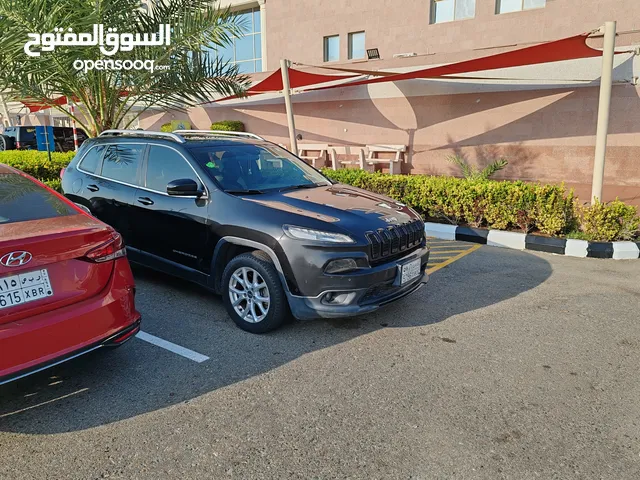 Used Jeep Cherokee in Jeddah