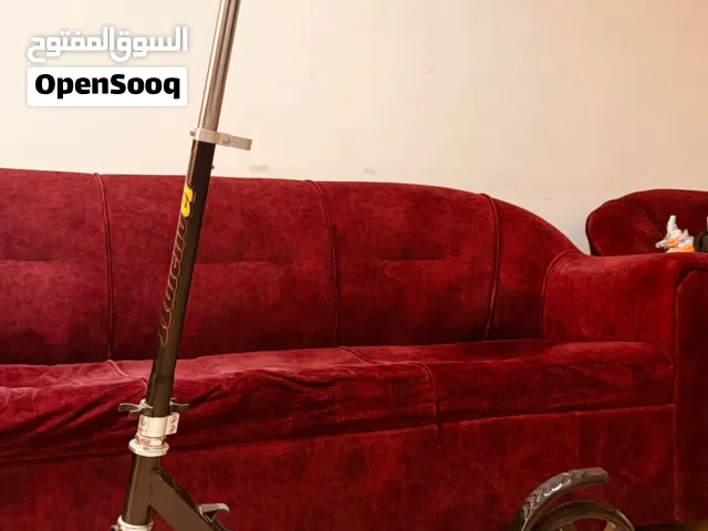 kick scooter good condition, for sale.سكوتر بحالة جيدة، للبيع