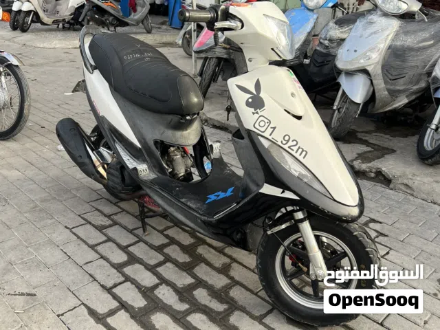 2008 ياماها XMAX