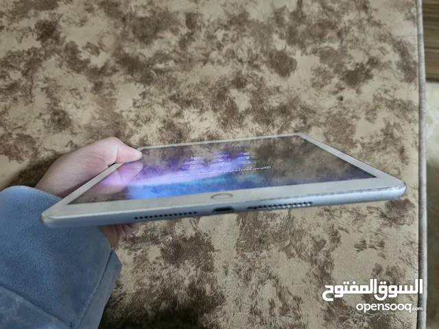 Apple iPad 8 32 GB in Amman