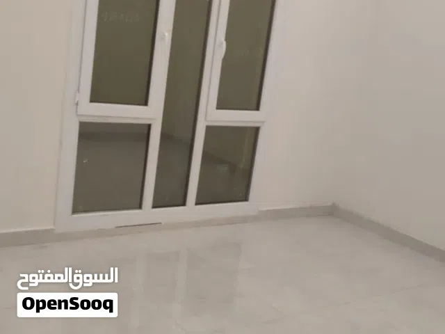 شقه مميزة فى منطقه mbd خلف بلديه روى