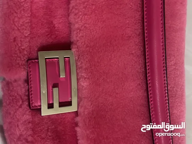 فندي باجيت