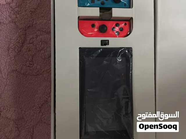 Nintendo Switch نسخة اوريجينال قابلة للتهكير بكج كامل مع كل ملحقاته و256 غيغا ذاكرة اضافية