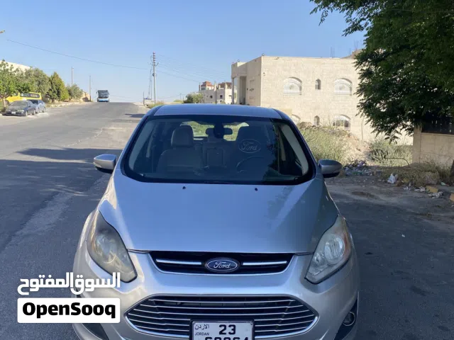 2014 فورد C-MAX