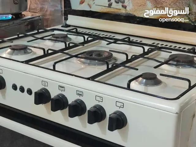 طباخ مستعمل قليل