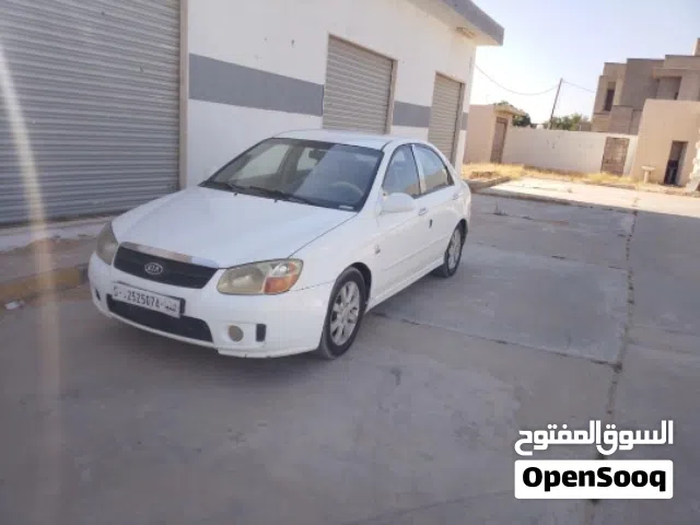 2009 كيا سيراتو GT-Line